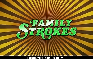 Familystrokes - curvy play lady revenge copulates play daddy on fathers day