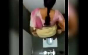 Desi aunty pissing respecting cause of toilet
